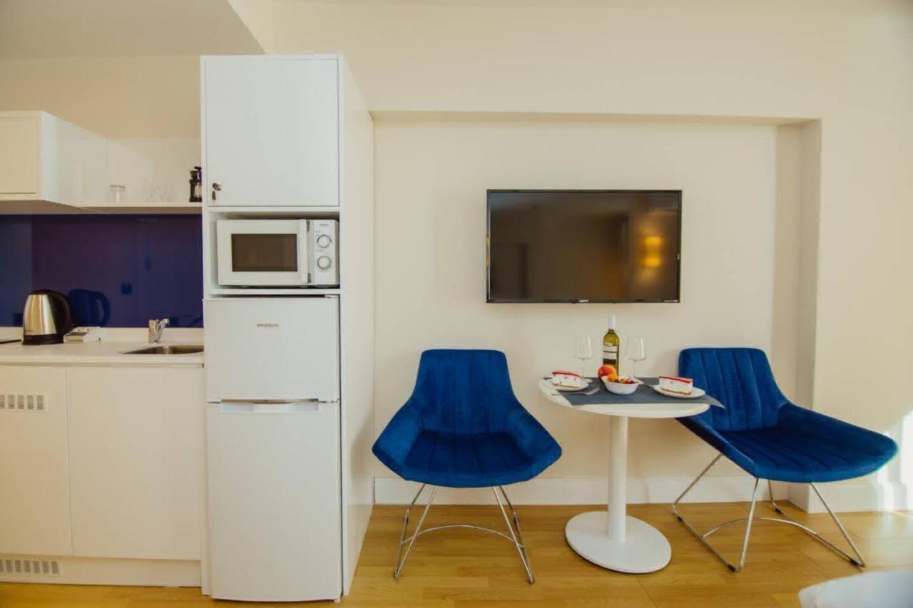 Superior Apartments Orbi City Sea View บาทูมิ ภายนอก รูปภาพ