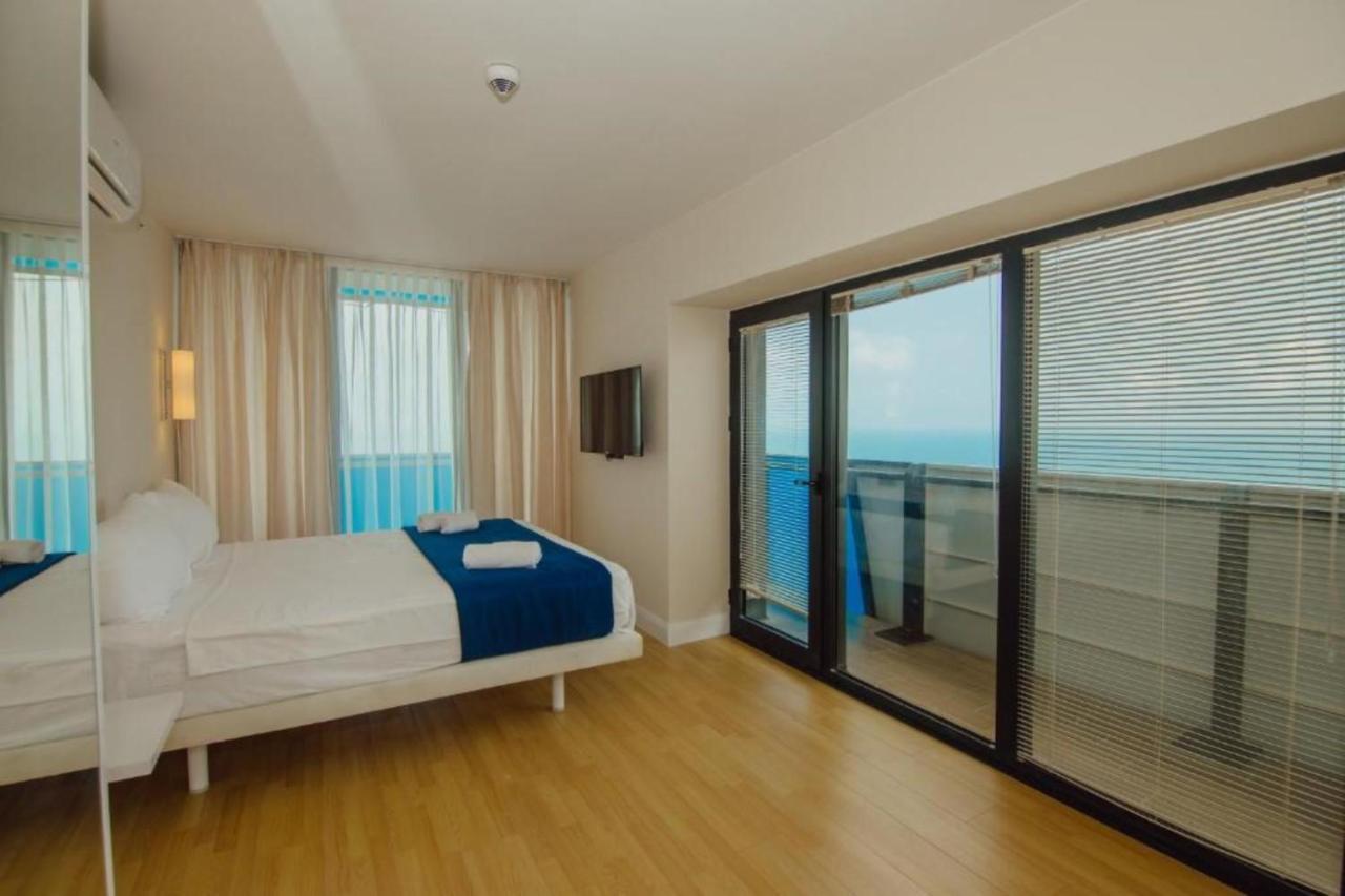 Superior Apartments Orbi City Sea View บาทูมิ ภายนอก รูปภาพ