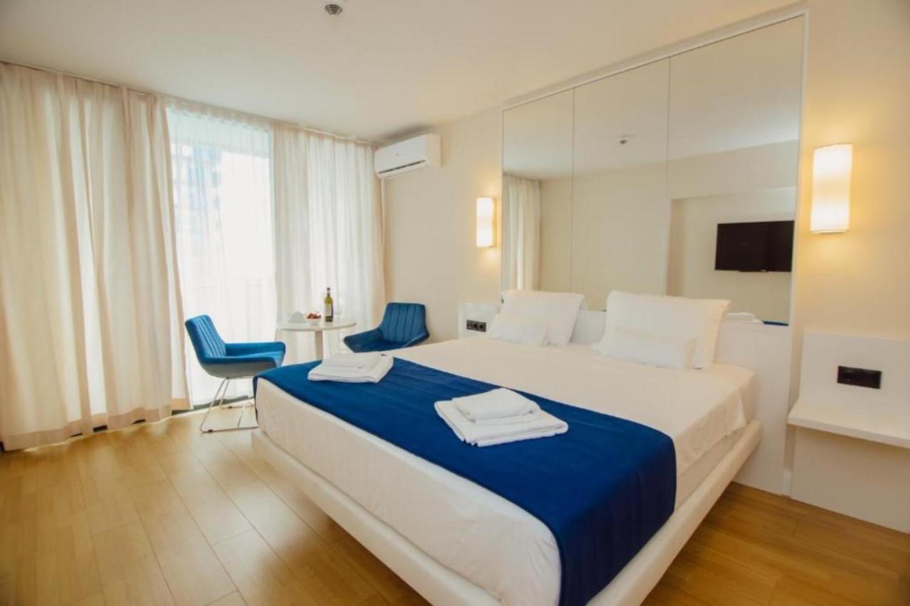 Superior Apartments Orbi City Sea View บาทูมิ ภายนอก รูปภาพ