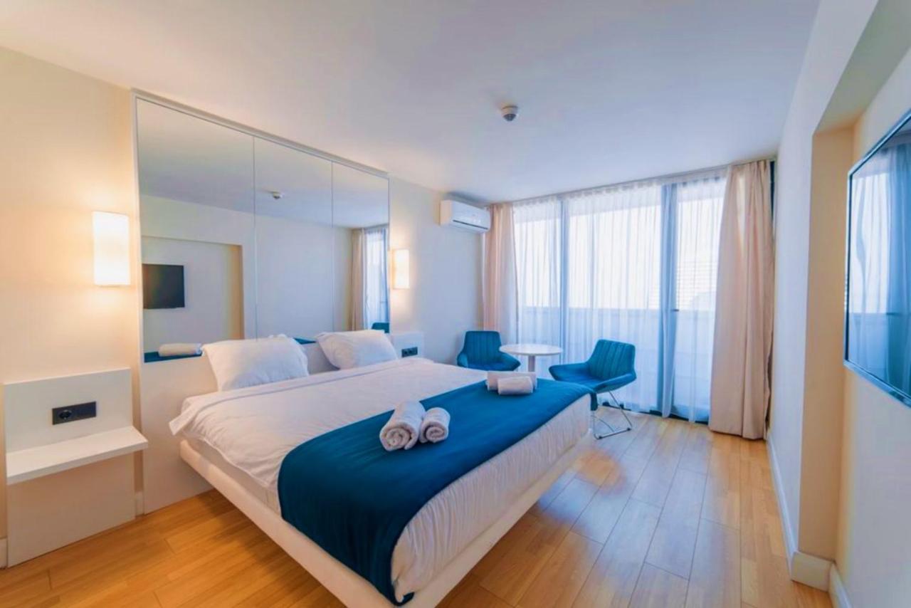 Superior Apartments Orbi City Sea View บาทูมิ ภายนอก รูปภาพ