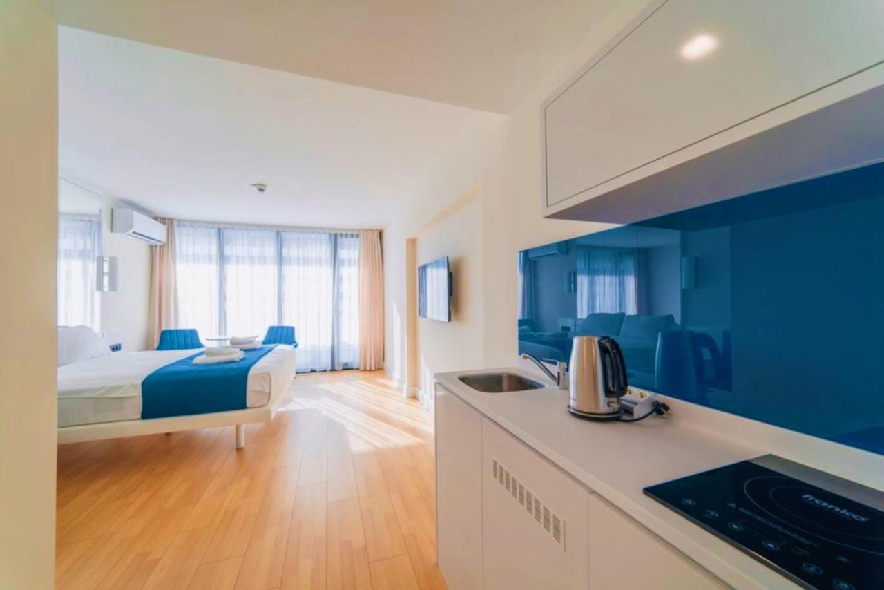 Superior Apartments Orbi City Sea View บาทูมิ ภายนอก รูปภาพ